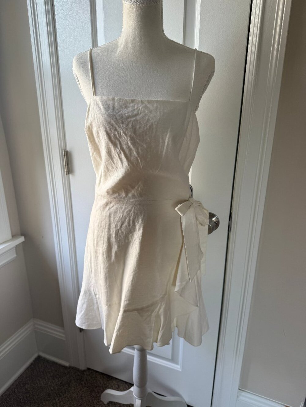 NWT Express Linen Blend Tie Wrap Ruffle Mini Dress White Size M